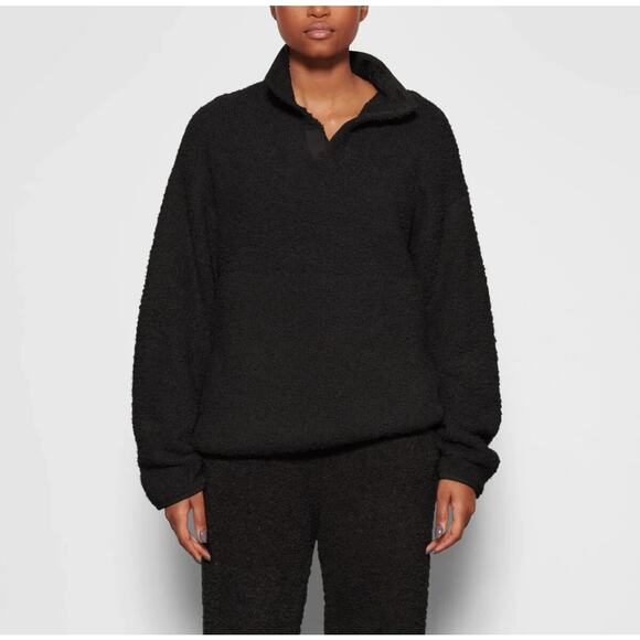 SKIMS Tops - Skims cozy knit black pullover size L/XL